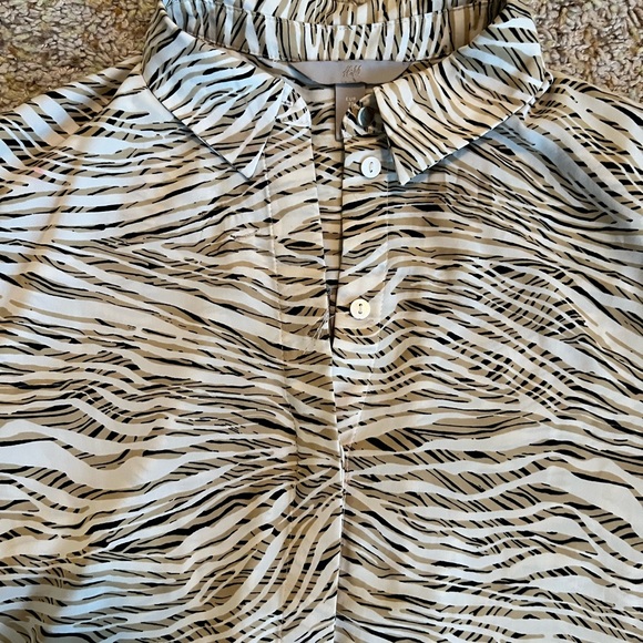 H&M Zebra Print Blouse - Picture 5 of 5